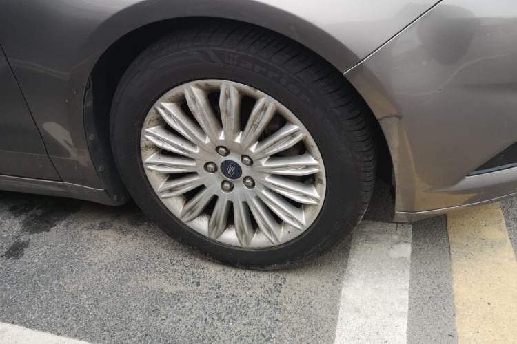 Used Ford Mondeo 2013 2.0L GTDi 200 Luxury Model
