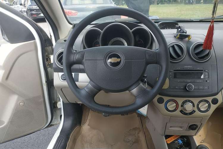 Used Chevrolet Lova 2010 1.4 MT Fengdu Version