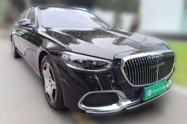 Used Mercedes-Benz Maybach S-Class 2021 S 480 4MATIC Front Right 45 Deg