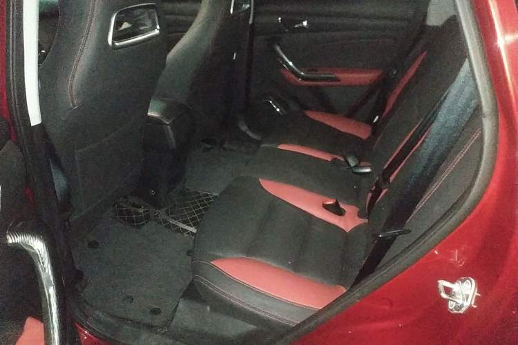 Used Leopaard CS9 2017 1.5L Manual Elite Model
