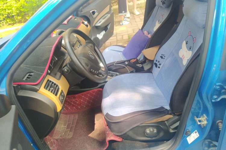 Used Baojun 630 2013 1.5L automatic comfort version