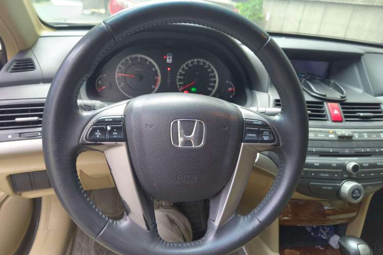 Used Honda Accord 2011 2.0L EX
