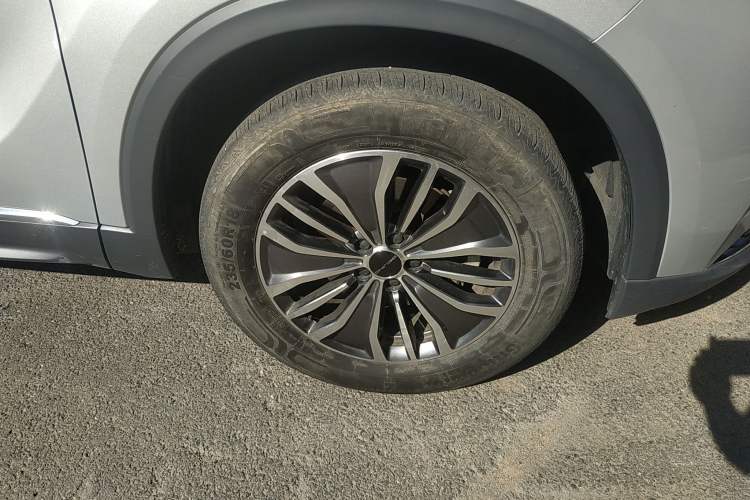 Used BAIC Beijing X7 2020 1.5TD DCT ZhiShang Edition Right Front Wheel Hub