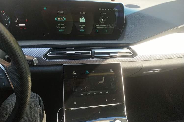 Used BAIC Beijing X7 2020 1.5TD DCT ZhiShang Edition Audio And AC Panel