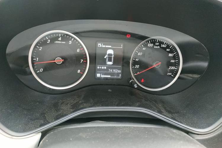 Used Baojun 530 2019 1.5T Manual Luxury Version 7 Seats China VI
