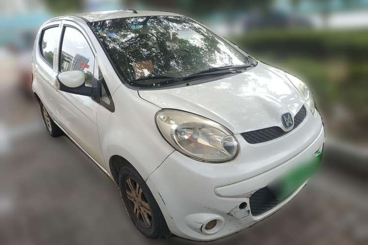 Used JMEV E200L 2016 E200 Standard Model
