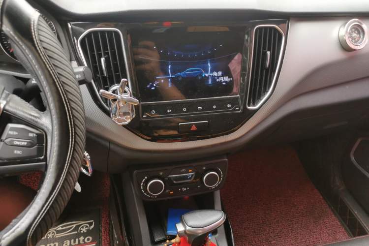 Used FAW Senya R7 2017 1.6L Automatic Luxury Model
