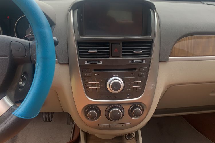 Used Buick Excelle 2015 1.5L Manual Classic Trim
