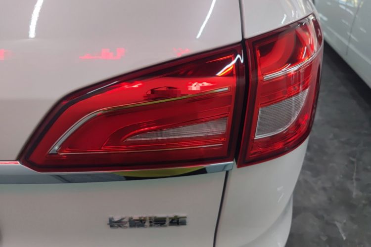 Used Haval H7 2017 Red-Label H7L 2.0T Automatic Luxury Model