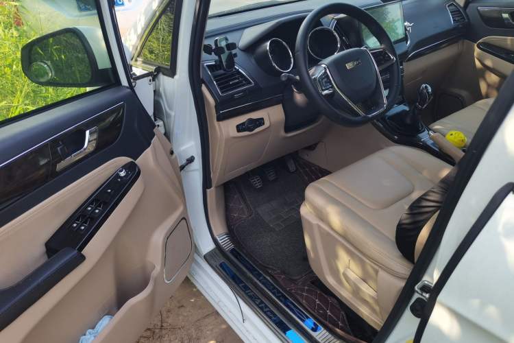 Used Lifan Auto Xuanlang 2017 1.8L Manual Comfort Model