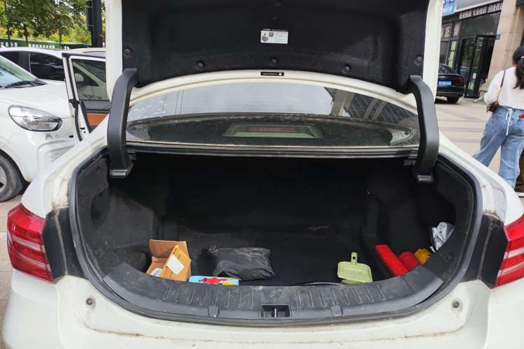 Used BYD Qin 2017 1.5T Luxury Model
