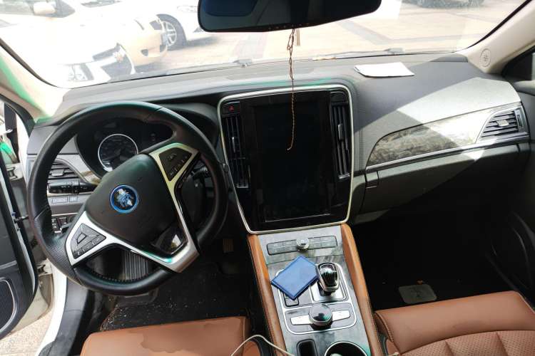 Used BYD Qin 2017 1.5T Luxury Model
