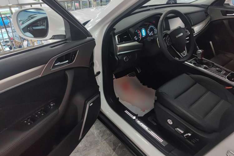 Used Haval H7 2017 Red-Label H7L 2.0T Automatic Luxury Model