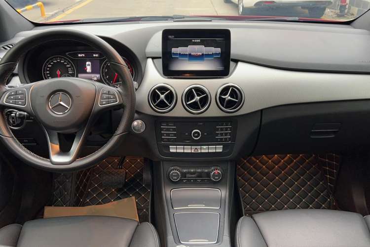 Used Mercedes-Benz B-Class 2018 B 200 Fashion Model
