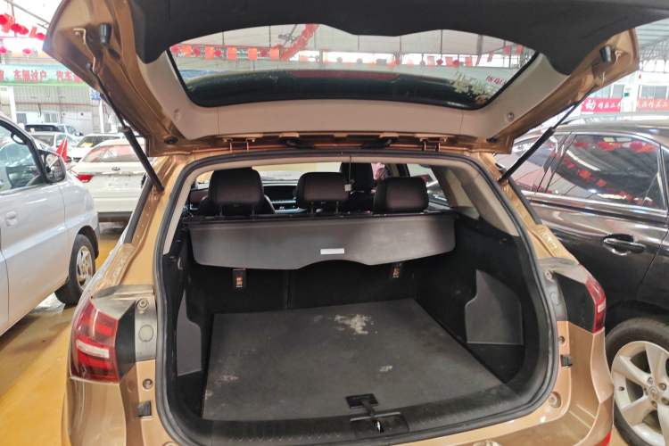 Used Zotye T600 Coupe 2017 1.5T Automatic Luxury Model Trunk