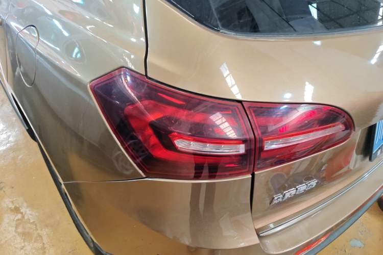 Used Zotye T600 Coupe 2017 1.5T Automatic Luxury Model Left Rear Taillight