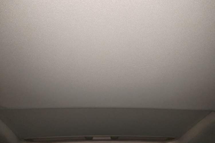 Used Roewe i5 2020 1.5L Automatic 4G Connected Linghao Edition