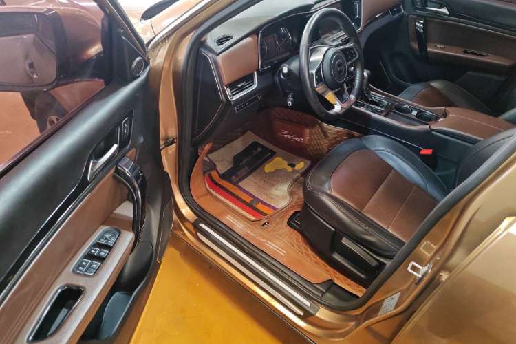 Used Zotye T600 Coupe 2017 1.5T Automatic Luxury Model Driver Seat