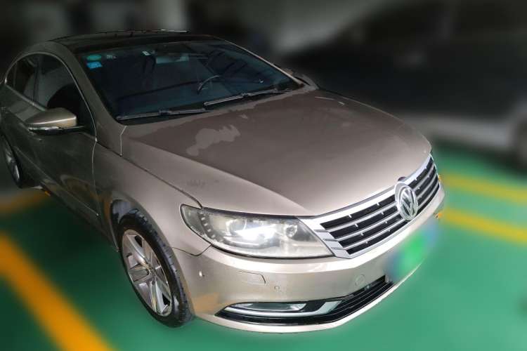 Used Volkswagen CC 2015 2.0 TSI Luxury Model Front Right 45 Deg