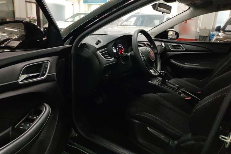 Used Roewe i5 2020 1.5L Automatic 4G Connected Linghao Edition