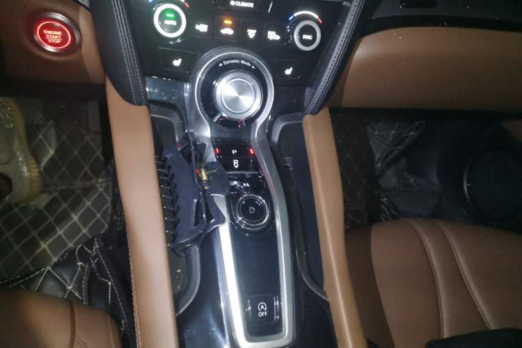 Used Acura CDX 2016 1.5T Two-Wheel Drive Deluxe Edition