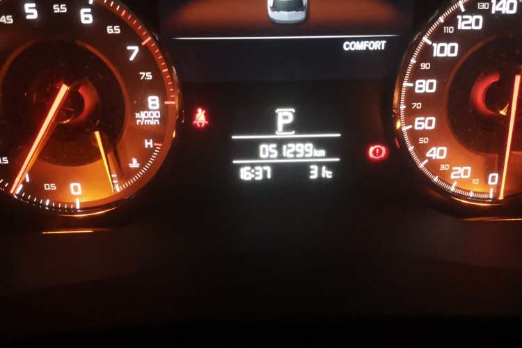 Used Acura CDX 2016 1.5T Two-Wheel Drive Deluxe Edition