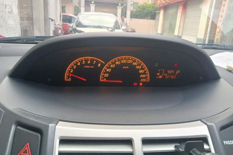 Used Toyota Yaris 2009 1.6E Automatic Comfort Edition Instrument Cluster