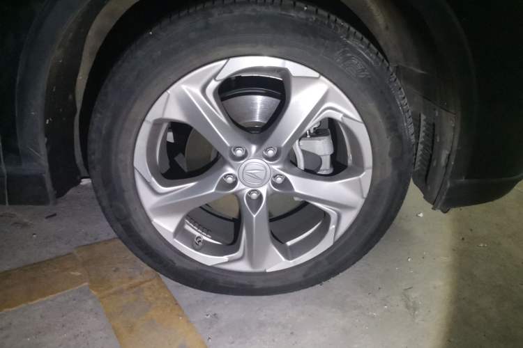 Used Acura CDX 2016 1.5T Two-Wheel Drive Deluxe Edition