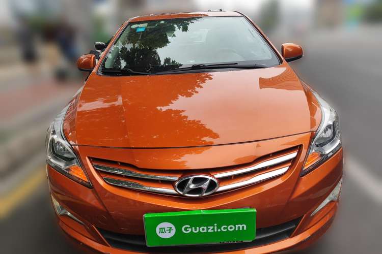 Used Hyundai Verna Ray 2014 1.4L Automatic GLX
