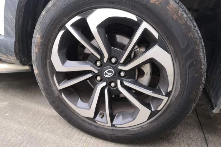 Used Soueast DX7 2019 1.5T Automatic Smart Connect Fashion Edition China VI Standard
