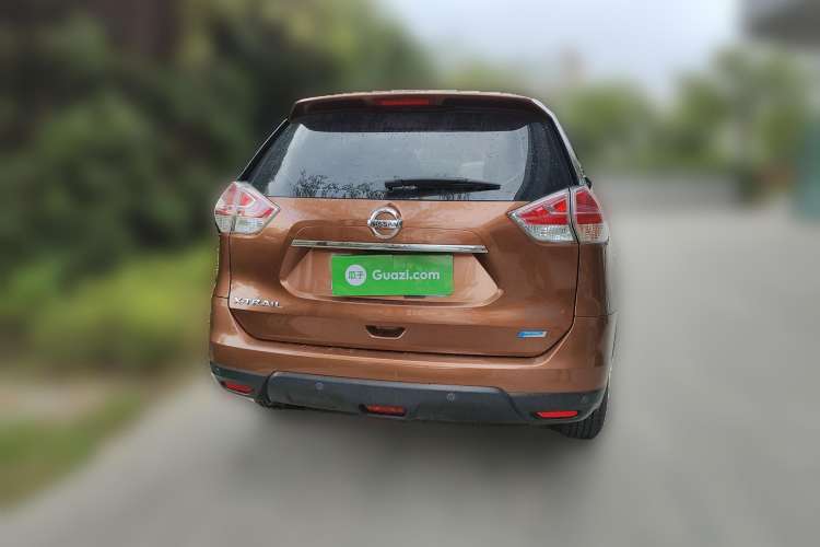 Used Nissan X-Trail 2017 2.0L Manual Classic Edition 2WD
