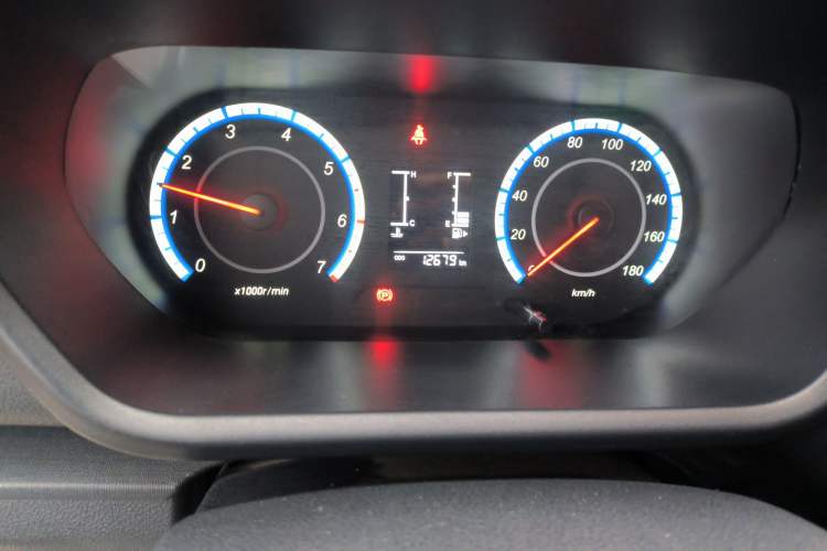 Used Chana Xingka PLUS 2022 1.6L Luxury Edition Air-Conditioned Double-Cab Standard Vehicle DAM16KR
