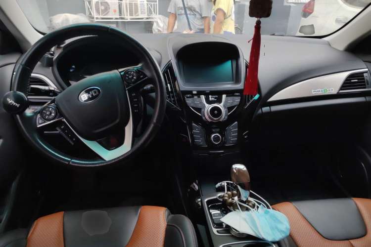 Used BYD Qin New Energy 2016 Qin EV300 Prestige Model
