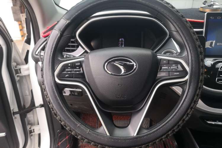 Used Soueast DX7 2019 1.5T Automatic Smart Connect Fashion Edition China VI Standard
