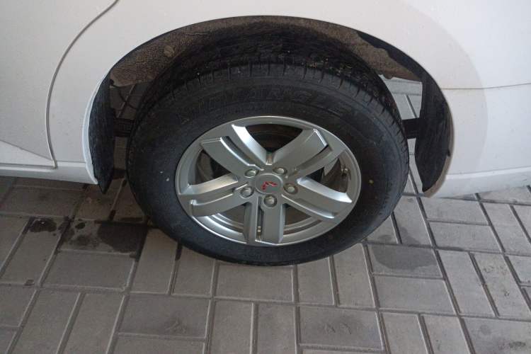 Used Wuling Hongguang PLUS 2020 1.5L Manual Comfort 7-Seater