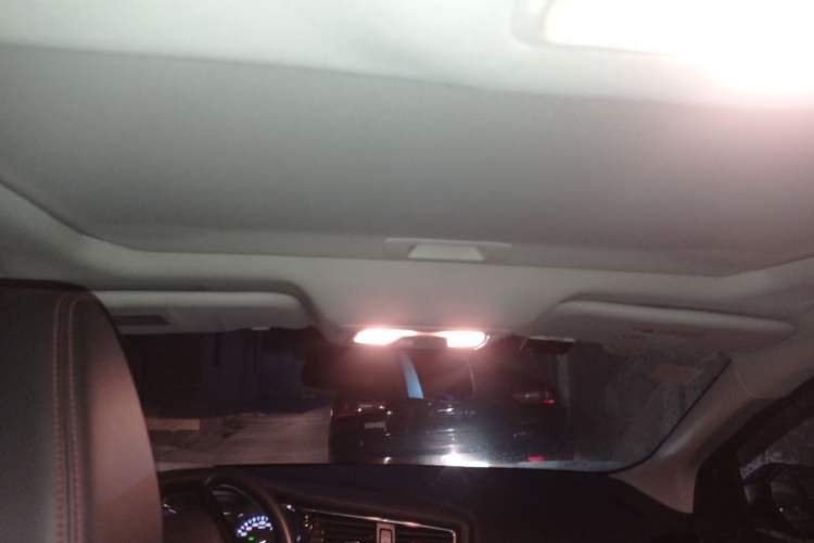 Used Venucia D60 2018 1.6L Manual Smart Connect Elite Edition