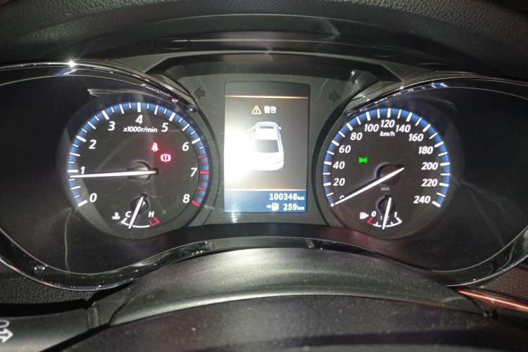 Used Venucia D60 2018 1.6L Manual Smart Connect Elite Edition