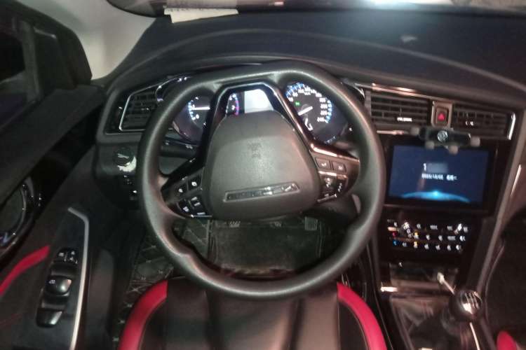 Used Venucia D60 2018 1.6L Manual Smart Connect Elite Edition