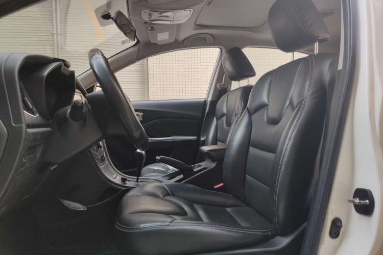 Used GAC Trumpchi GA3S Vision 2014 1.6L Automatic Luxury ESP Version
