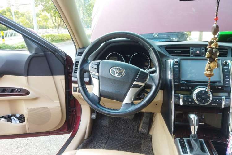 Used Toyota Reiz 2012 2.5V Fengdu Elite Stylish Edition Steering Wheel