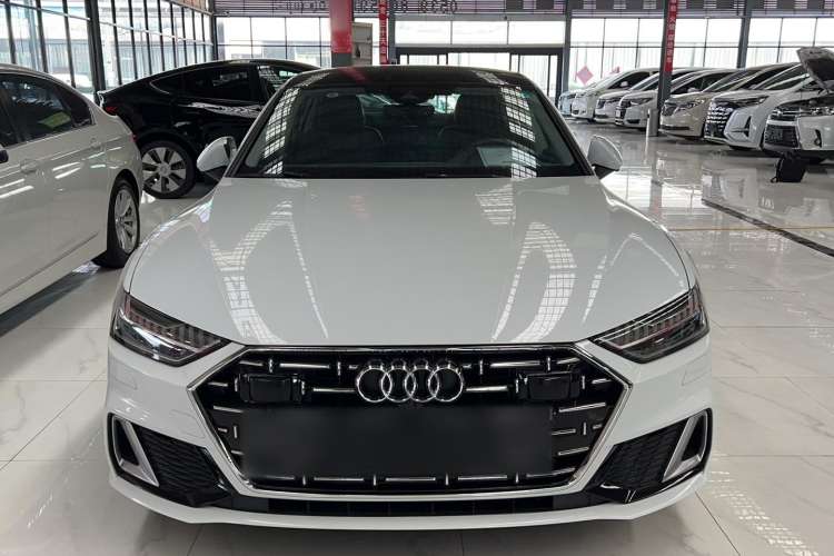 Used Audi A7L 2022 45 TFSI S-line Dream-Building Crystal Flow Package
