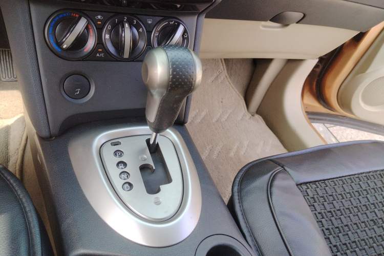 Used Nissan Qashqai 2011 2.0 XL Fire CVT 2WD
