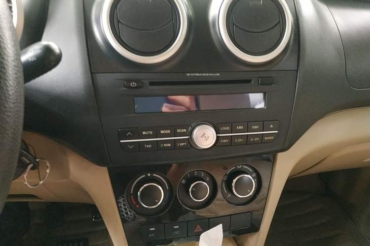 Used Oshan Ounuo S 2014 1.5L Base Version