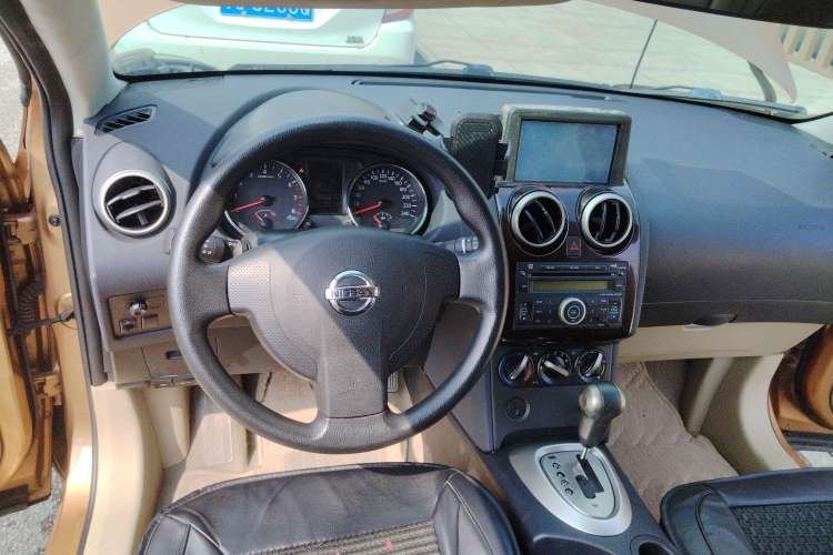 Used Nissan Qashqai 2011 2.0 XL Fire CVT 2WD
