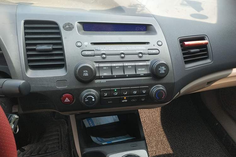 Used CIIMO CIIMO 2012 1.8L Manual