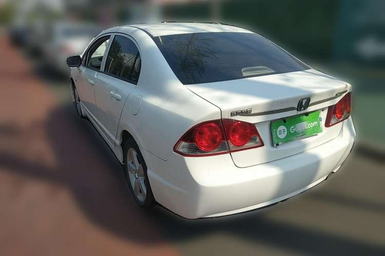 Used CIIMO CIIMO 2012 1.8L Manual