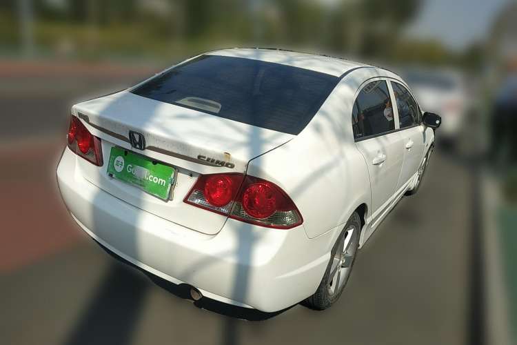 Used CIIMO CIIMO 2012 1.8L Manual