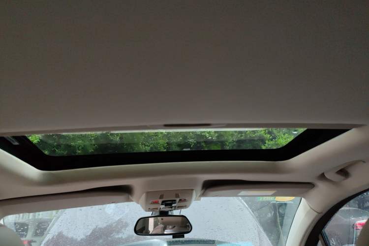 Used DS 5LS 2014 1.6T Prestige Edition THP200