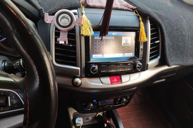 Used JAC Refine S3 2014 1.5L CVT Luxury Smart Model
