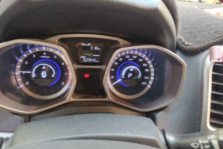 Used JAC Refine S3 2014 1.5L CVT Luxury Smart Model
